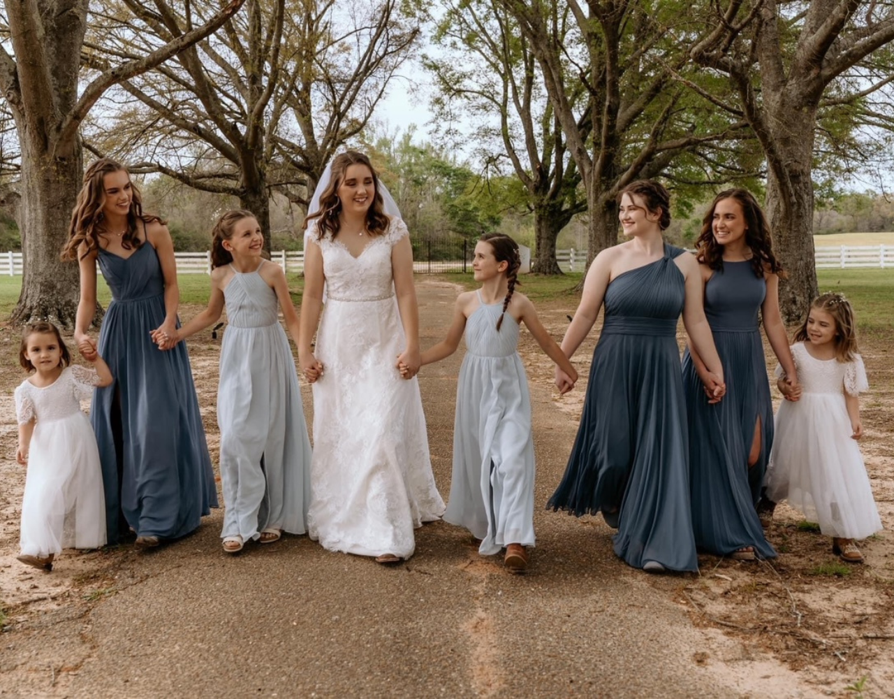 hair styling for wedding parties. Alix Danielle hair stylist. color specialist. Troy Alabama and South Florida